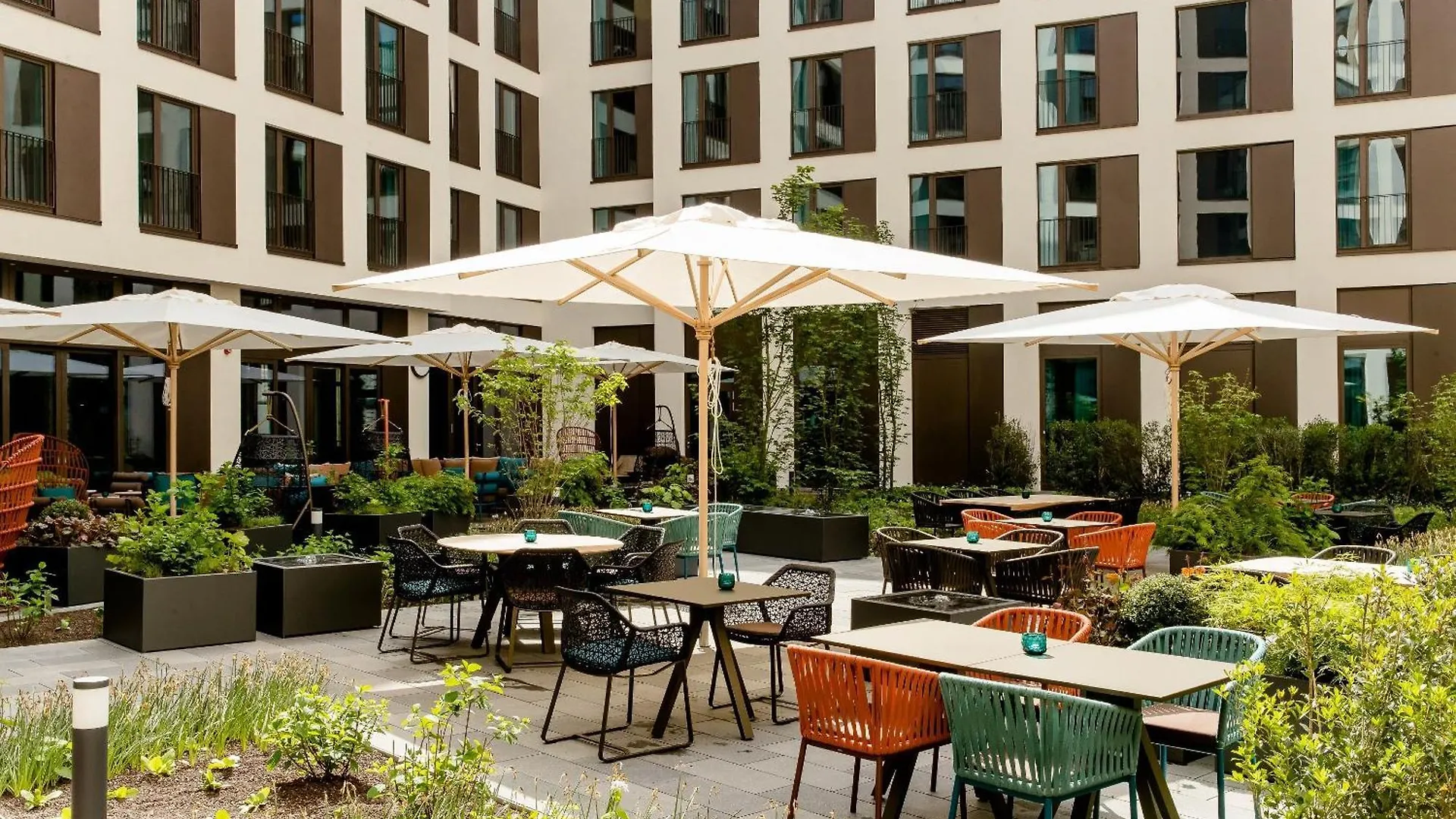 Hotel Motel One Koeln-Messe